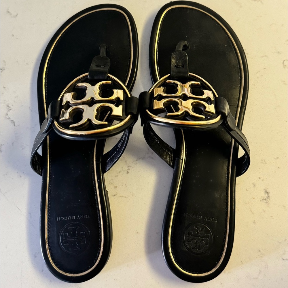 *Like Brand New* Torch Burch Sandals (gold)